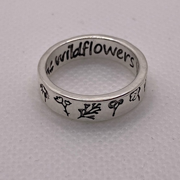You Belong Among The Wildflowers Ring - Picture 1 of 3